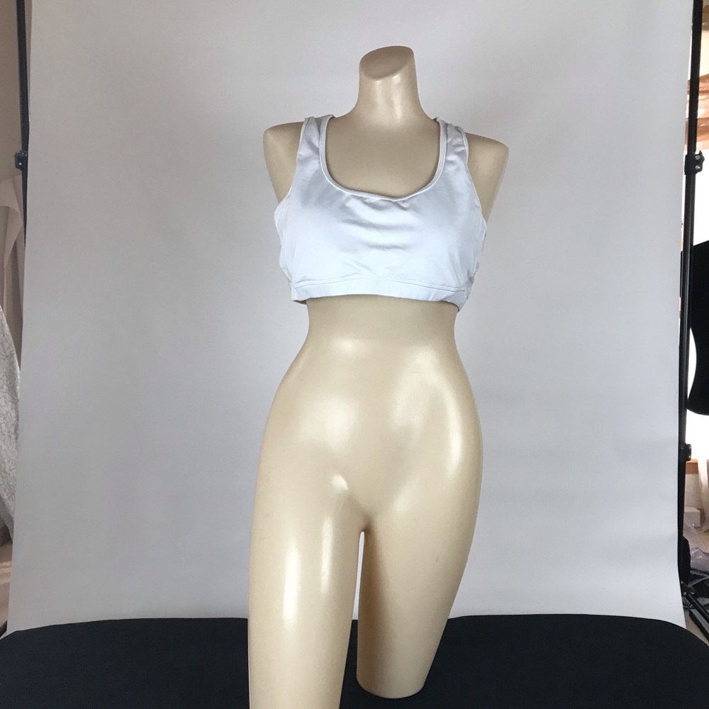 Women’s white sports bra